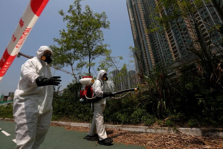 © Reuters. الصين تقول إن 21 من مواطنيها في سنغافورة مصابون بزيكا