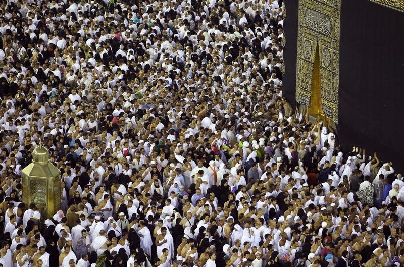 © Reuters. السعودية تبذل جهودا ضخمة لمنع تكرار حوادث التدافع في موسم الحج