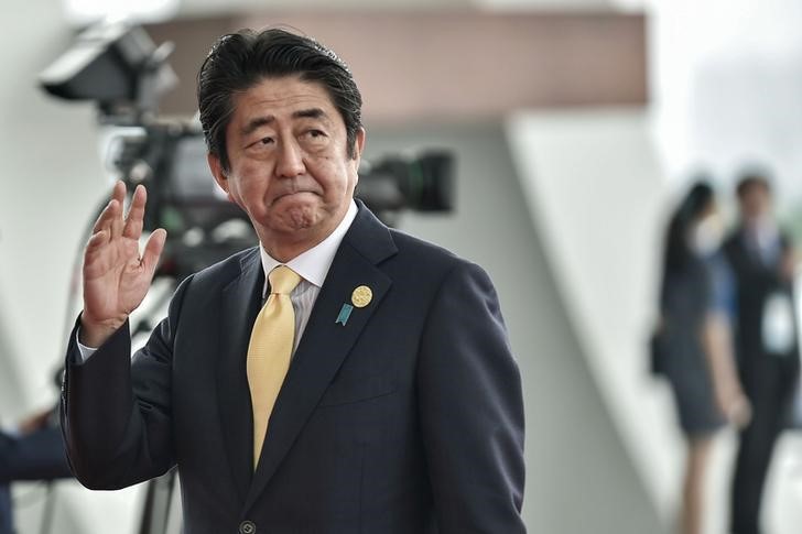 © Reuters. رئيس الوزراء الياباني: إطلاق كوريا الشمالية لصاروخ عمل لا يغتفر
