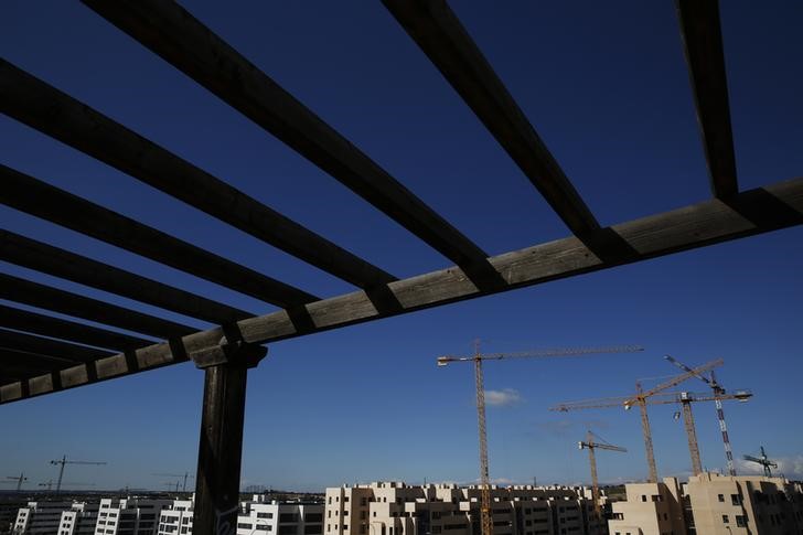 © Reuters. El precio de la vivienda en España sube un 3,9% en el segundo trimestre -INE