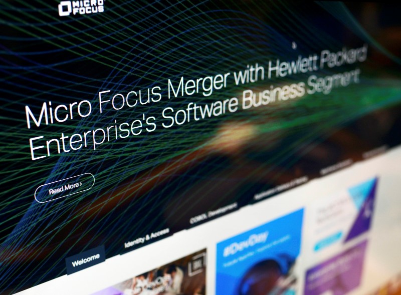 © Reuters. A message on the home page of Micro Focus' website announces that Hewlett Packard Enterprise Co (HPE) will spin off and merge its non-core software assets with Britain's Micro Focus International Plc