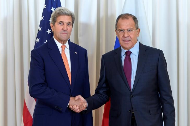 © Reuters. روسيا تتوقع اجتماع لافروف وكيري في جنيف بشأن سوريا الخميس
