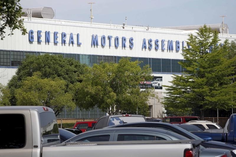 © Reuters. GENERAL MOTORS RAPPELLE 4,3 MILLIONS DE VÉHICULES DANS LE MONDE