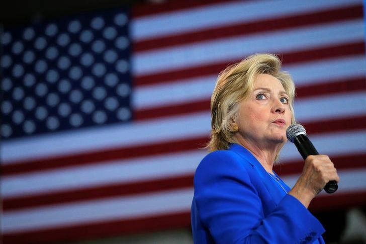 © Reuters. A candidata democrata à presidência dos Estados Unidos Hillary Clinton fala durante evento em Charlotte, na Carolina do Norte, nos Estados Unidos