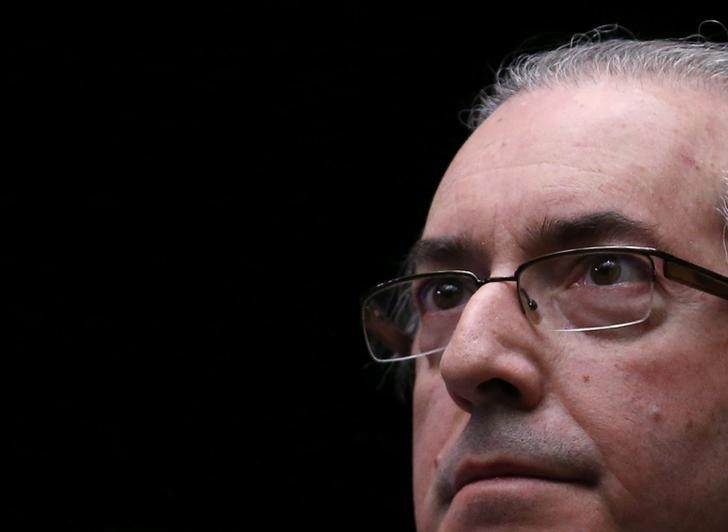 © Reuters. Deputado federal cassado Eduardo Cunha durante sessão em que perdeu o mandato na Câmara dos Deputados, em Brasília