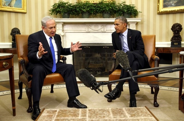 © Reuters. Premiê israelense, Benjamin Netanyahu, e presidente dos EUA, Barack Obama, durante encontro em Washington