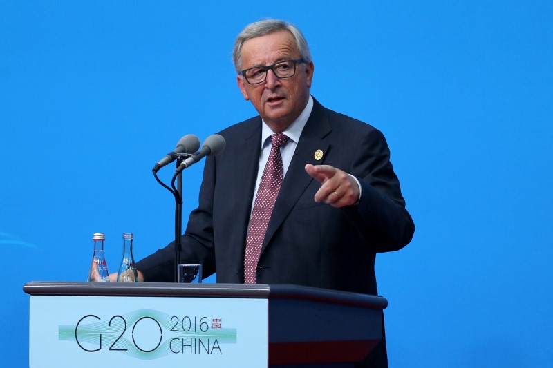 © Reuters. El brexit no es el fin de la Unión Europea, dice Juncker