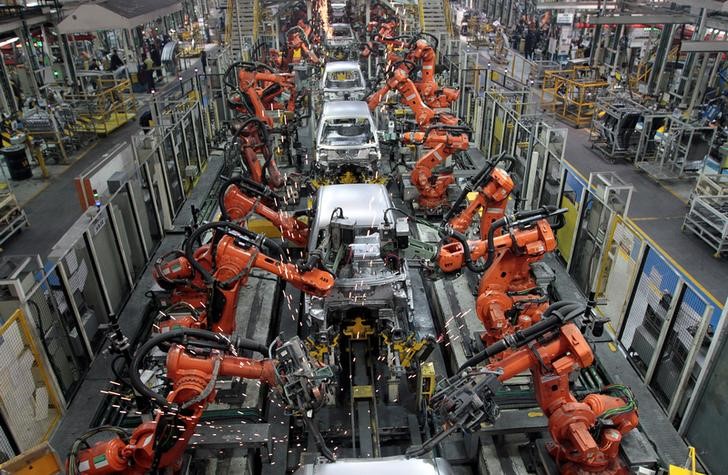 © Reuters. Ford cars are assembled at a plant of Ford India in Chengalpattu, on the outskirts of Chennai