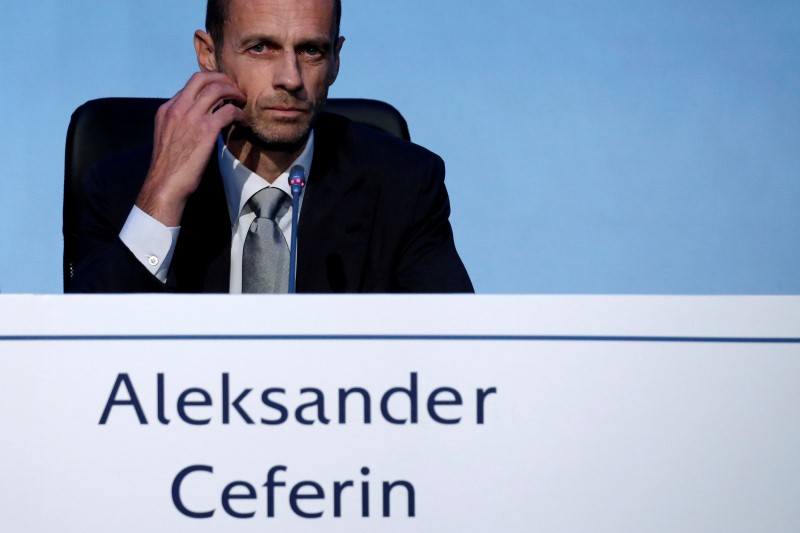 © Reuters. Nuevo presidente de la UEFA promete enfrentarse a los grandes clubes europeos