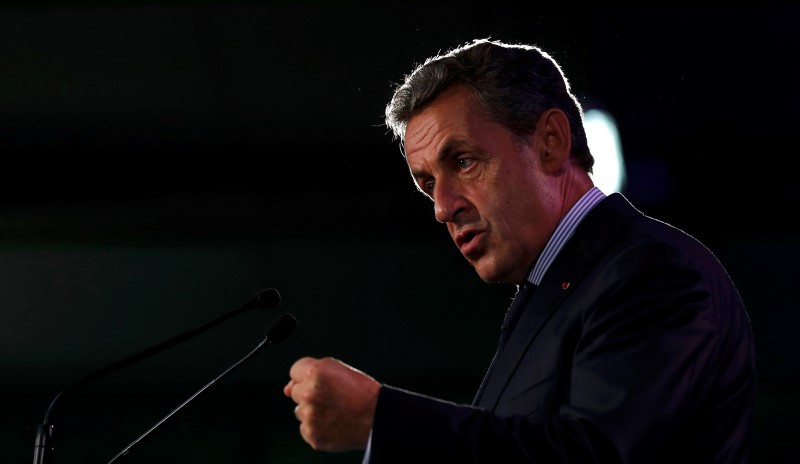 © Reuters. DANS LE SUD, SARKOZY PRONONCE UN DISCOURS TRÈS À DROITE