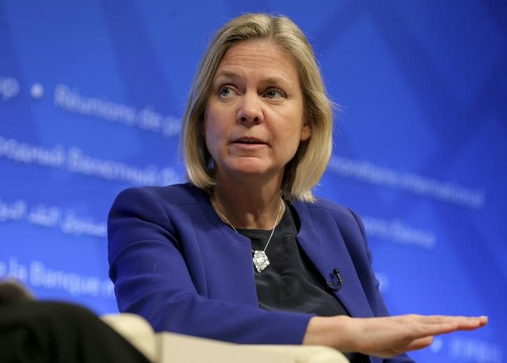 © Reuters. Swedish Minister of Finance Magdalena Andersson speaks about strengthening global tax policy at the 2016 IMF World Bank Spring Meeting in Washington