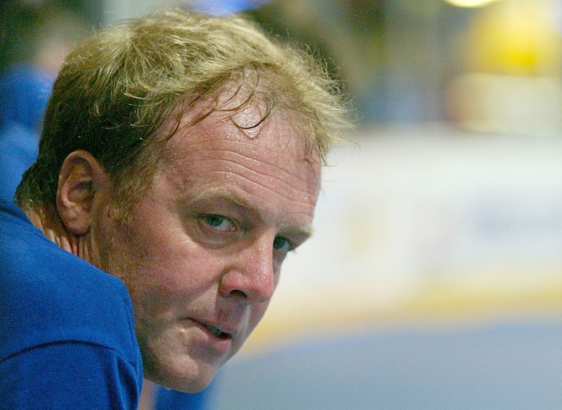 © Reuters. File photo of Kerry Dixon at the Milton Keynes Arena in Milton Keynes