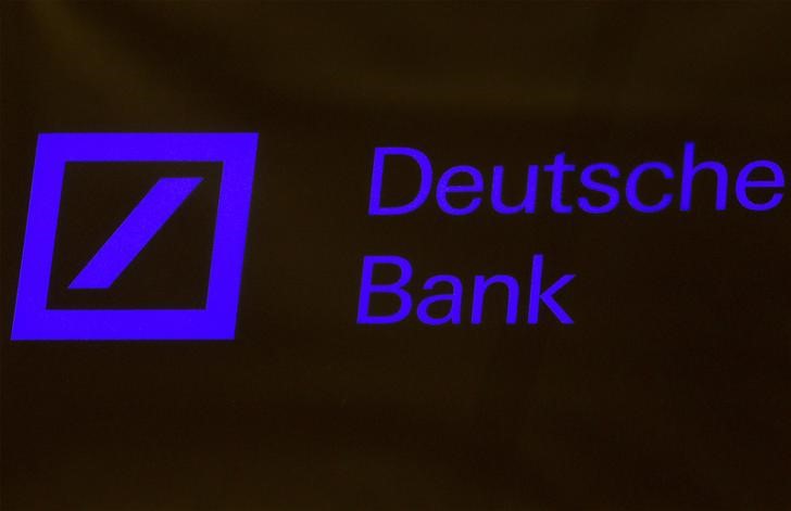 © Reuters. A Deutsche Bank sign is seen on the floor of the New York Stock Exchange