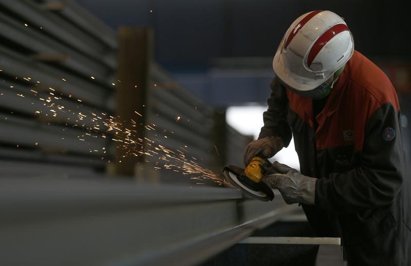 © Reuters. LES DÉCLARATIONS D’EMBAUCHE PROGRESSENT DE 3,7% EN AOÛT