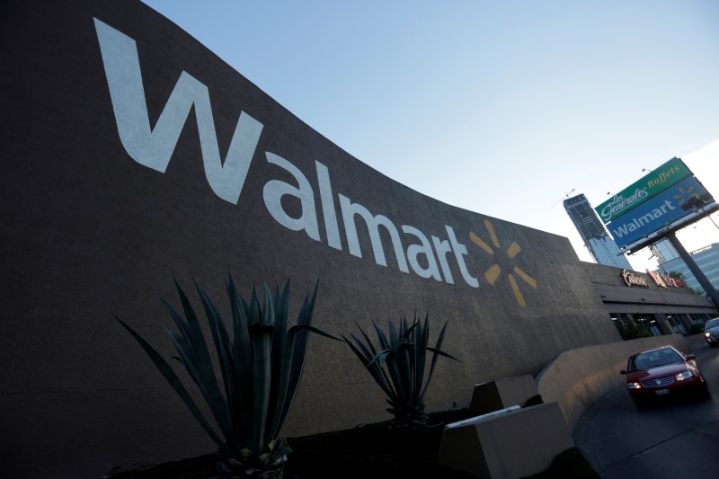 Wal-Mart must face U.S. class action over alleged Mexican bribery