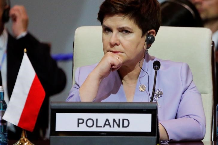 © Reuters. Poland's Prime Minister Beata Szydlo attends the opening session of the Asia-Europe Meeting (ASEM) summit in Ulaanbaatar