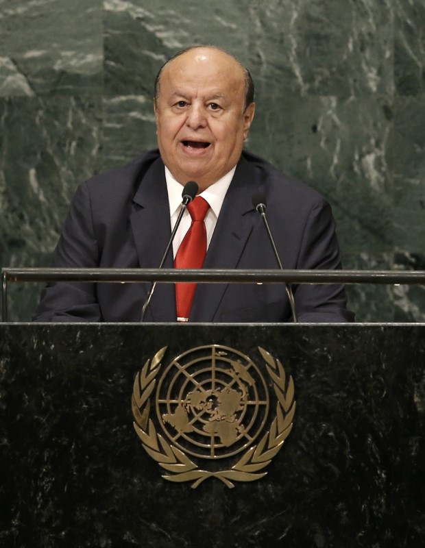 © Reuters. President Abdrabuh Mansour Hadi Mansour of Yemen addresses the 71st United Nations General Assembly in New York