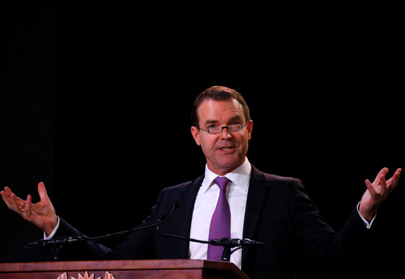 © Reuters. John Scanlon, secretary-general of the Convention on International Trade in Endangered Species (CITES) gestures during the official opening of CITES in Sandton