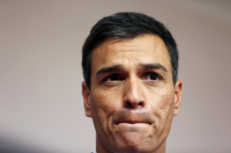 © Reuters. Sánchez intenta conjurar su crisis interna convocando ya el Congreso del PSOE