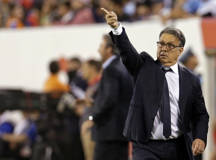 © Reuters. Soccer: 2016 Copa America Centenario-Argentina at Chile