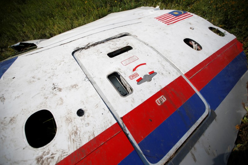 © Reuters. LES CONCLUSIONS DE L'ENQUÊTE SUR LE VOL MH17 VONT ÊTRE DÉVOILÉES