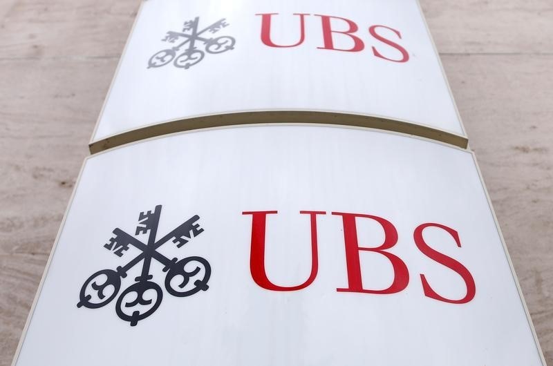 SEC says UBS to pay $15 million over sales practices