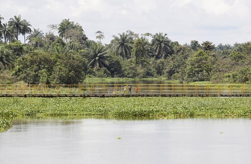 © Reuters. Ponte vista na região do Delta do Níger, na Nigéria