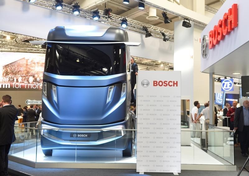 © Reuters. BOSCH POURSUIT LE SUD-CORÉEN MANDO POUR VIOLATION DE BREVETS