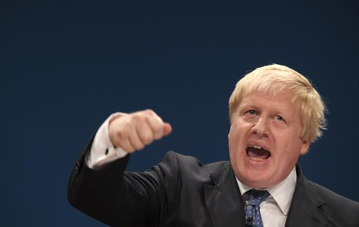 © Reuters. Britain's Foreign Secretary Boris Johnson speaks at the annual Conservative Party Conference in Birmingham