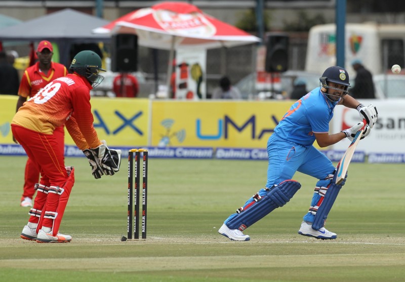 © Reuters. Cricket - Second One Day International - India v Zimbabwe