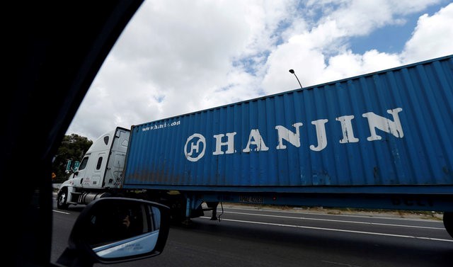 © Reuters. A Hanjin Shipping Co shipping container is seen in Long Beach