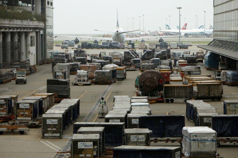 © Reuters. Cargo is seen at HACTL Super Terminal 1at the Hong Kong International Airport