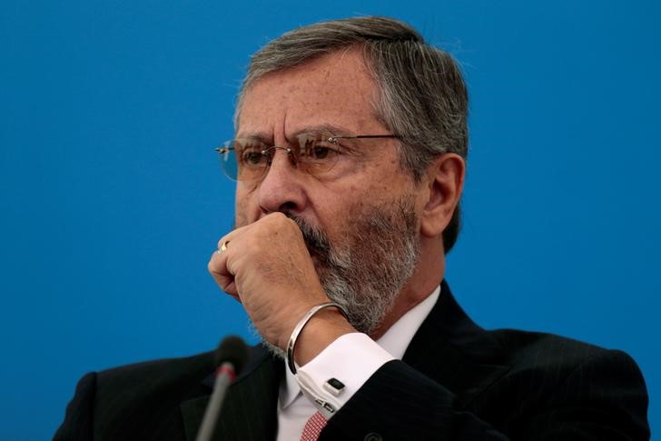 © Reuters. Ministro da Transparência, Torquato Jardim, durante entrevista coletiva em Brasília