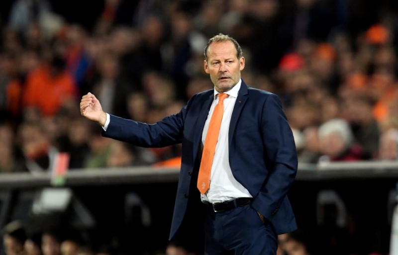 © Reuters. Football Soccer - Netherlands v Belarus - World Cup 2018 Qualifier