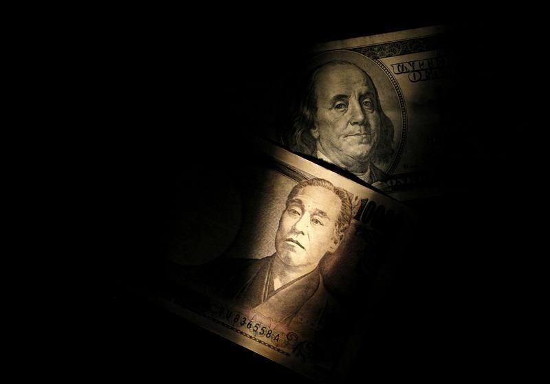 Минфин США предостерегает Японию от валютных войн