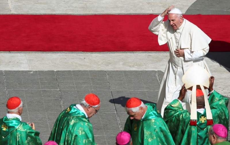 © Reuters. Papa Francisco durante cerimônia no Vaticano