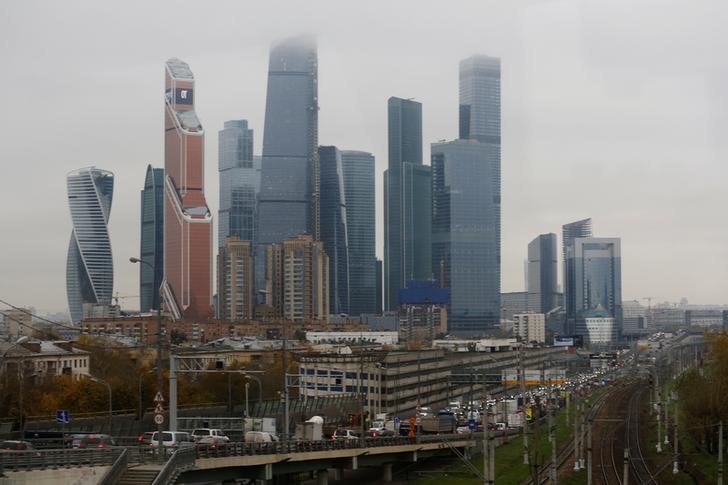 © Reuters. Международный деловой центр в Москве "Москва-Сити"