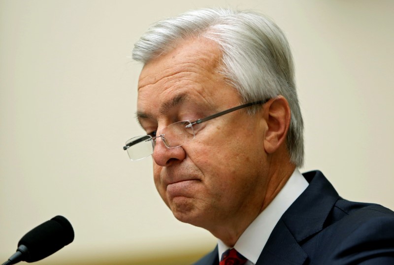 © Reuters. Wells Fargo CEO Stumpf testifies before the House Financial Services Committee on Capitol Hill  in Washington