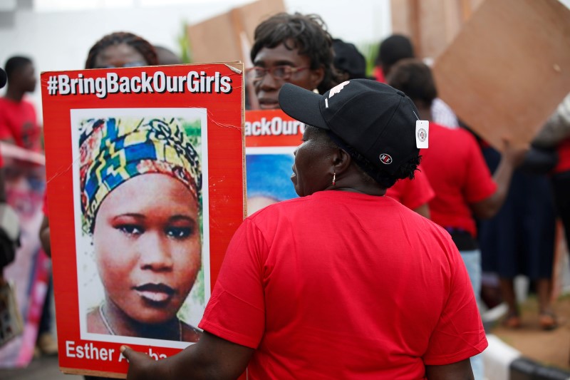 © Reuters. BOKO HARAM LIBÈRE 21 LYCÉENNES NIGERIANES DE CHIBOK