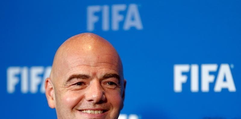 © Reuters. إنفانتينو: عدد منتخبات كأس العالم ما زال موضع بحث