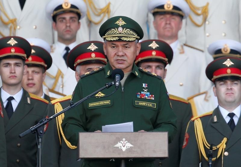 © Reuters. Ministro da Defesa da Rússia, Sergei Shoigu, durante evento em Moscou