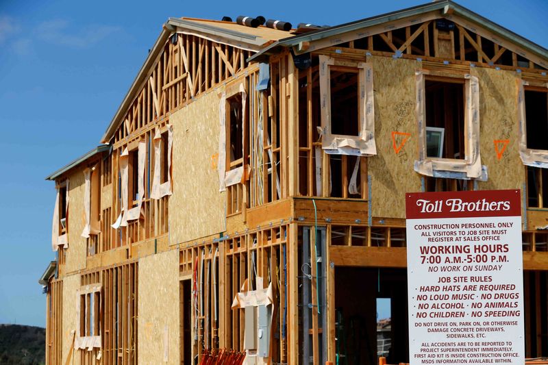 © Reuters. A single family home is shown under construction by Toll Brothers Inc in Carlsbad, California