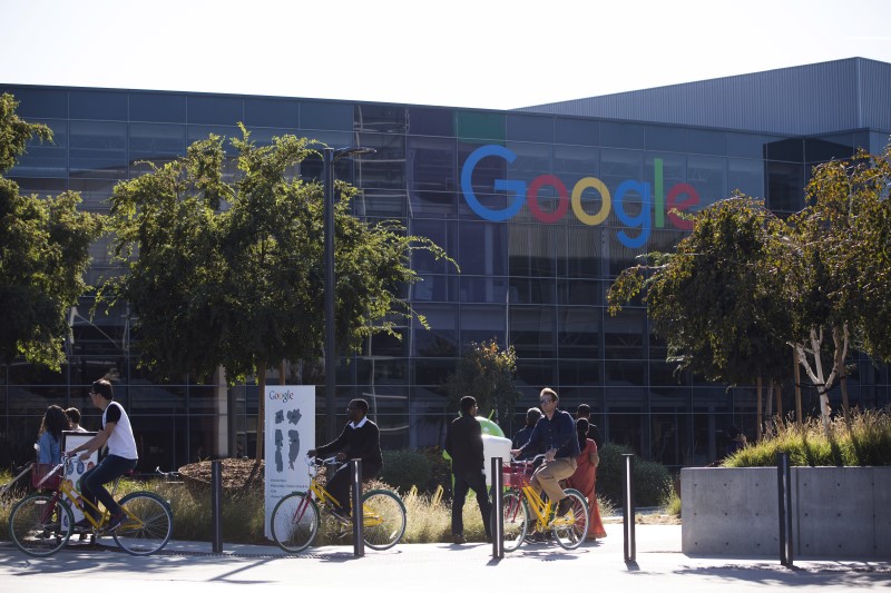 © Reuters. The new Google logo is seen at the Google headquarters in Mountain View, California