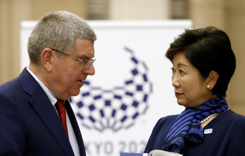 © Reuters. IOC President Bach meets Tokyo Governor Koike at the Tokyo Metropolitan Government Building in Tokyo