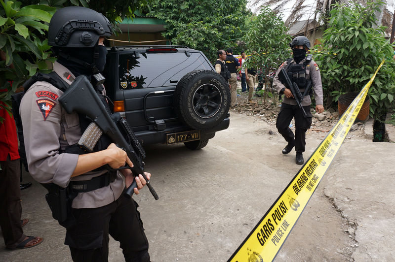 Militant. Indonesia Police.