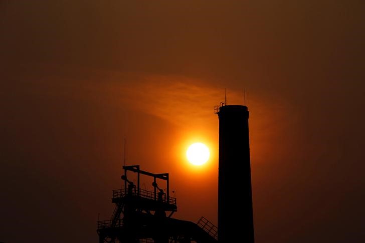 Cleaner, but not leaner: China steel mills defy capacity cutbacks