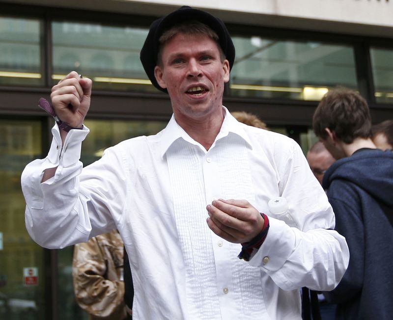 © Reuters. File photo of Lauri Love reacting as he leaves after attending his extradition hearing at Westminster Magistrates' Court in London