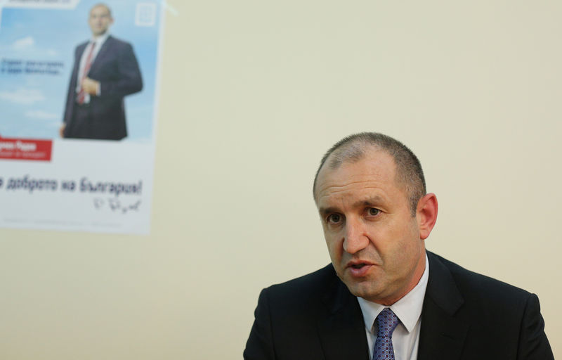 © Reuters. Presidential candidate of the Bulgarian Socialist Party, Radev speaks during an interview with Reuters in Sofia