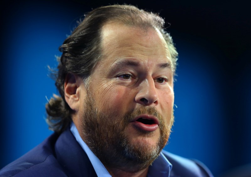 © Reuters. Marc Benioff, chairman and CEO of Salesforce, speaks at the WSJD Live conference in Laguna Beach