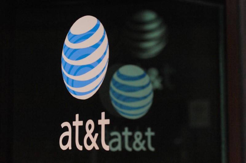 © Reuters. An AT&T logo is seen at a AT&T building in New York City